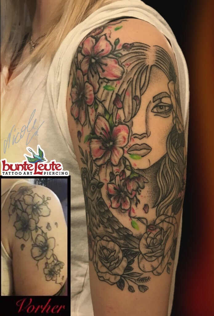 Bilder Bunte Leute Tattoo & Piercing