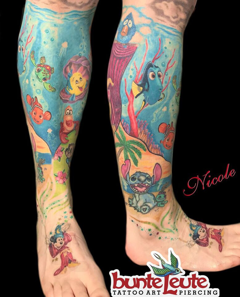 Bilder Bunte Leute Tattoo & Piercing