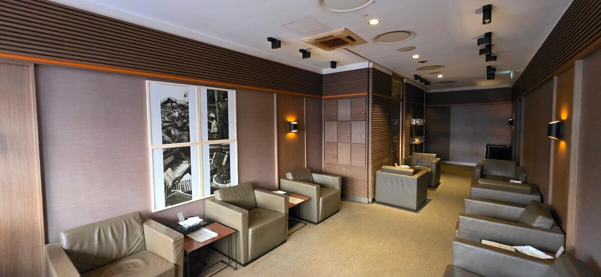 Bilder Davidoff of Geneva since 1911 by WOLSDORFF TOBACCO GmbH