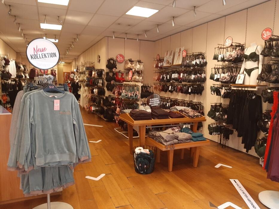 Bilder Hunkemöller