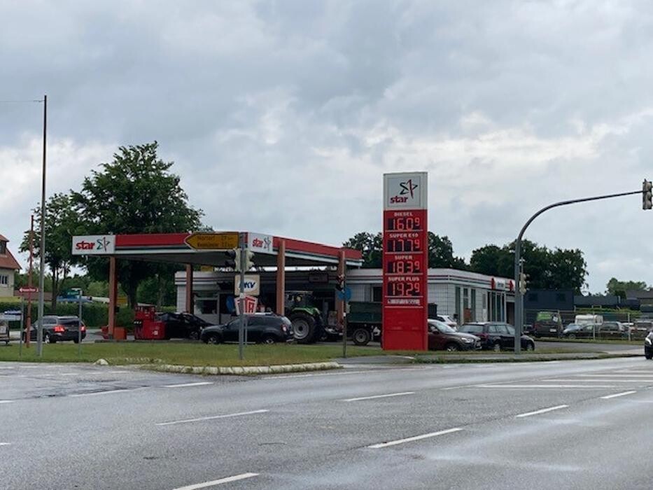 Bilder star Tankstelle