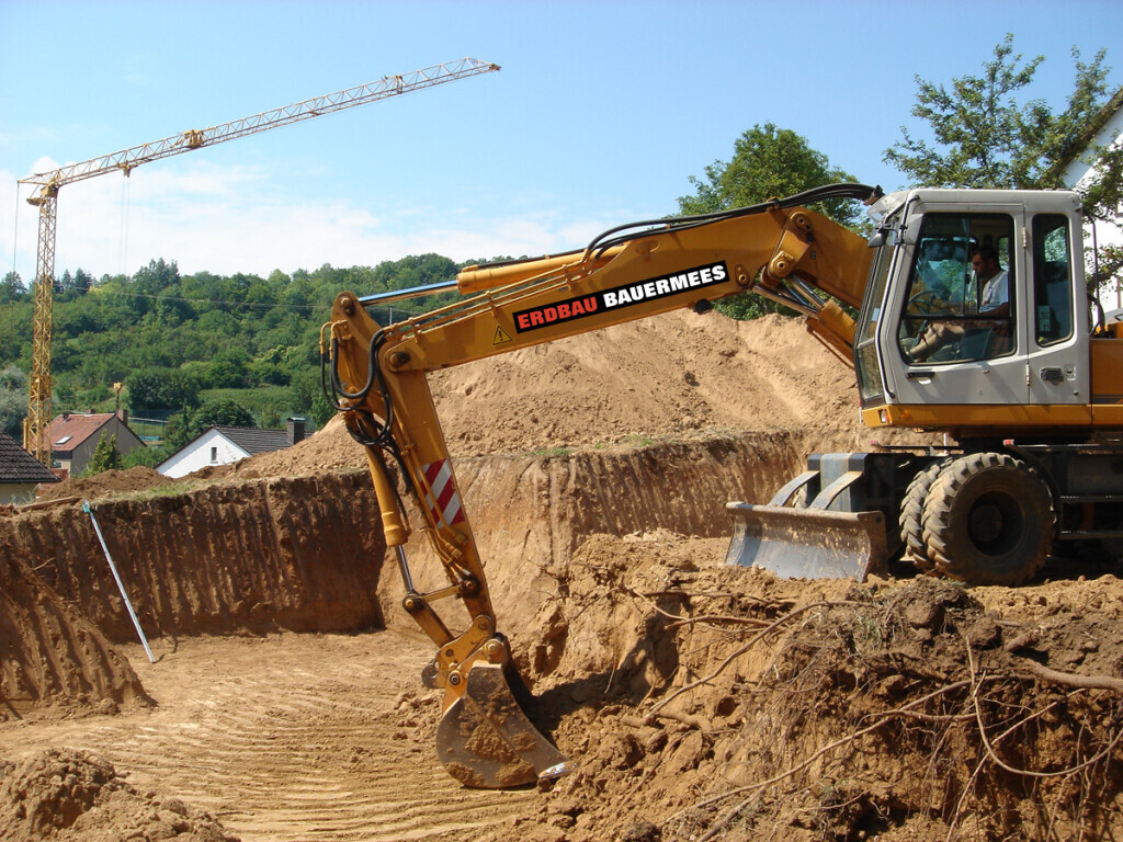Bilder ERDBAU BAUERMEES GmbH