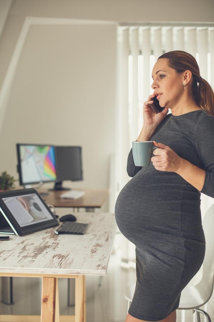 Bilder Eva Patzak - Hebamme, Doula-Seminare, Yoga & Homöopathie am Kranichhof Wildschütz