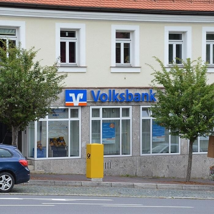 Bilder Volksbank Raiffeisenbank Nordoberpfalz eG Geschäftsstelle Erbendorf
