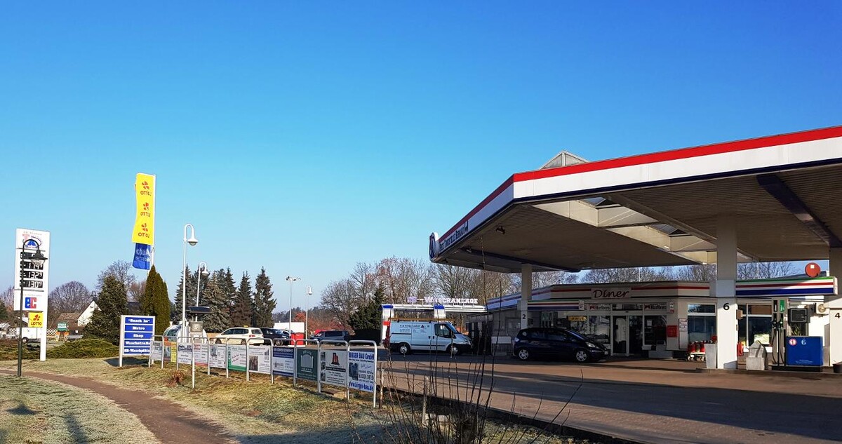 Bilder Freie Tankstelle Bernau