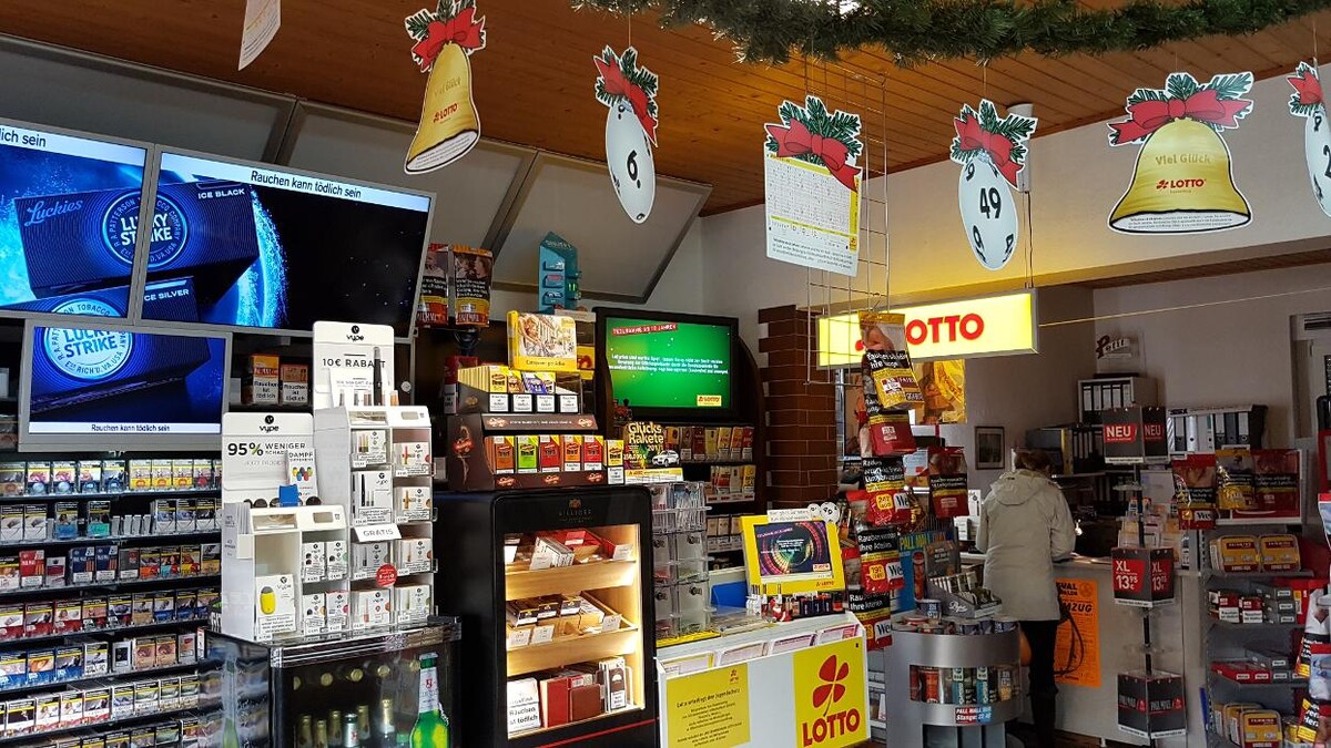 Bilder Tabakwaren und Lotto Gründemann