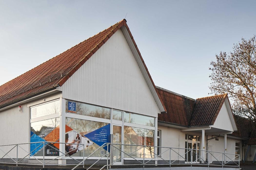 Vr Bank Westthuringen Eg 24h Sb Filiale Tabarz Bank U Sparkasse