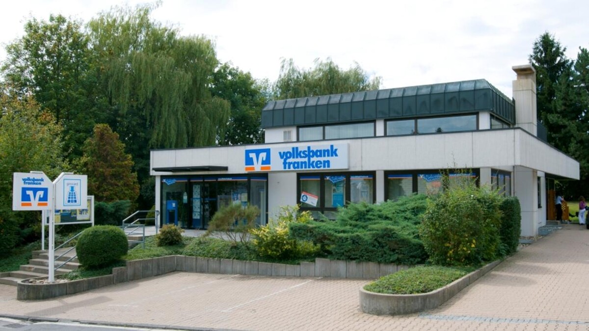 Bilder Geldautomat Volksbank Franken eG