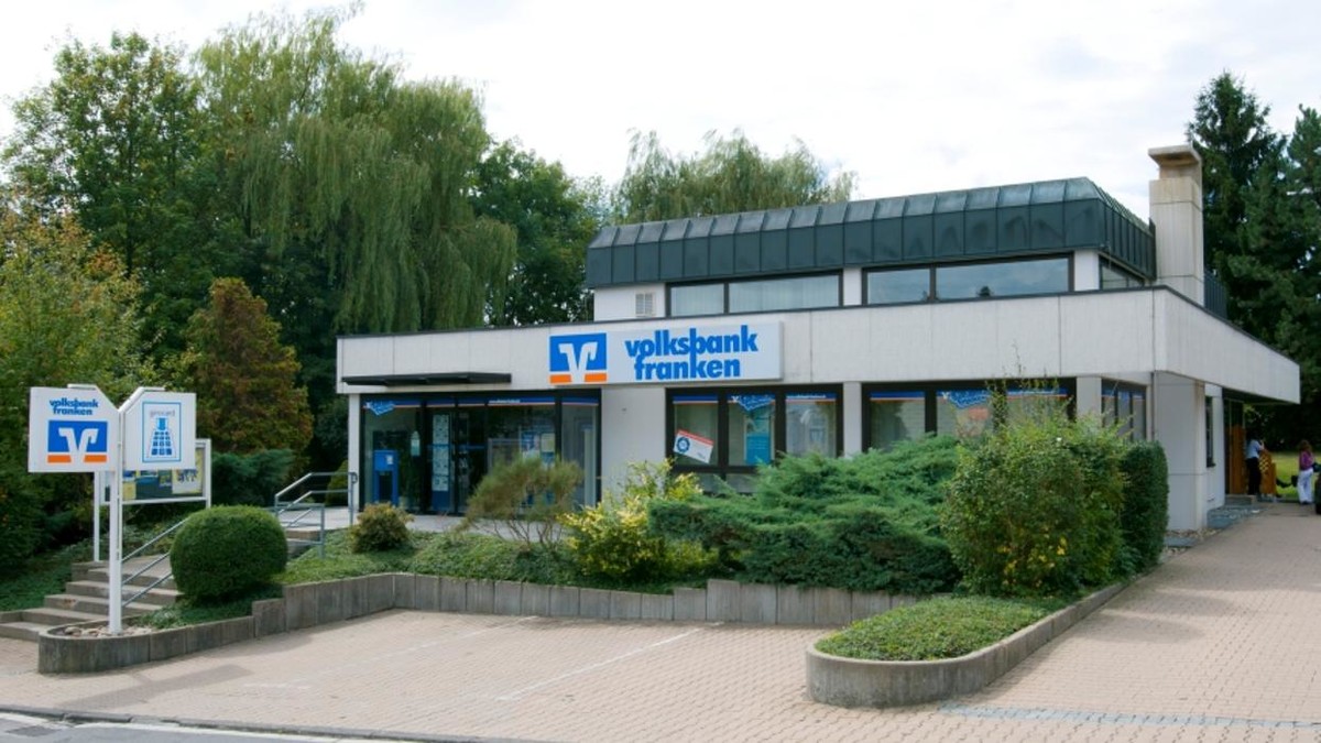 Bilder Geldautomat Volksbank Franken eG