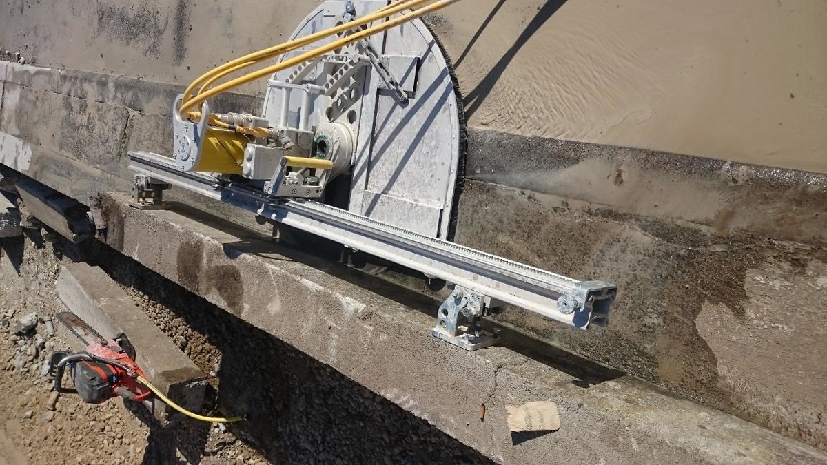 Bilder MH-Baudienstleistungen Kernbohrungen und Betonsägen