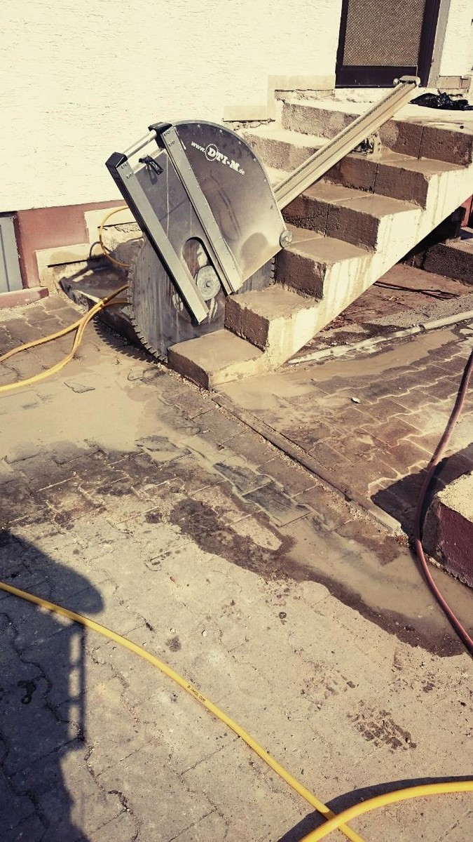 Bilder MH-Baudienstleistungen Kernbohrungen und Betonsägen