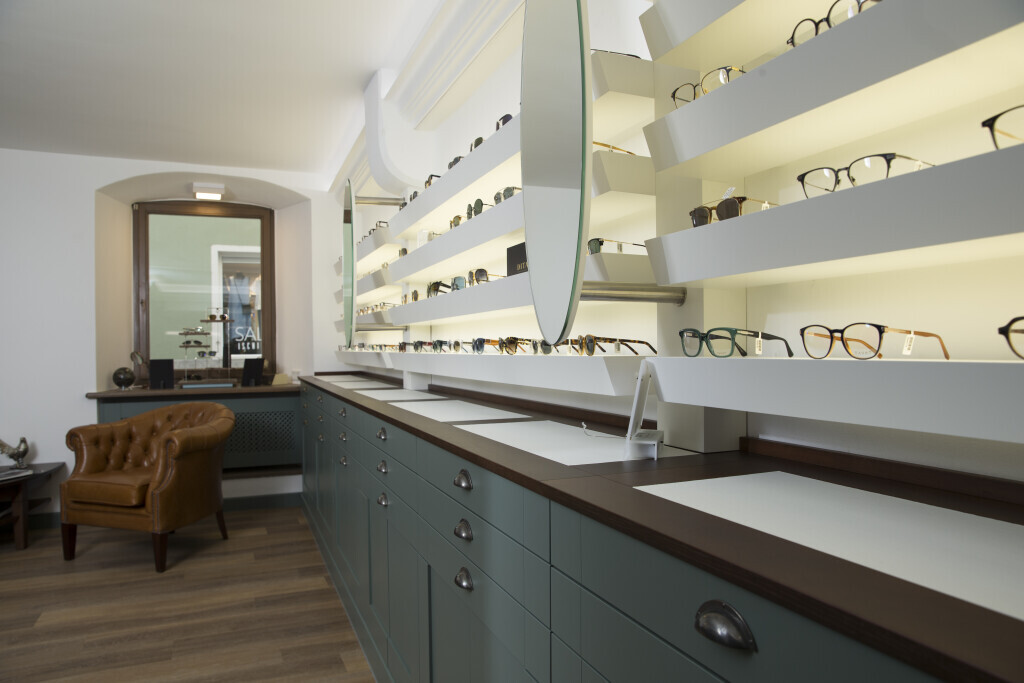 Bilder Optik Lorek GmbH