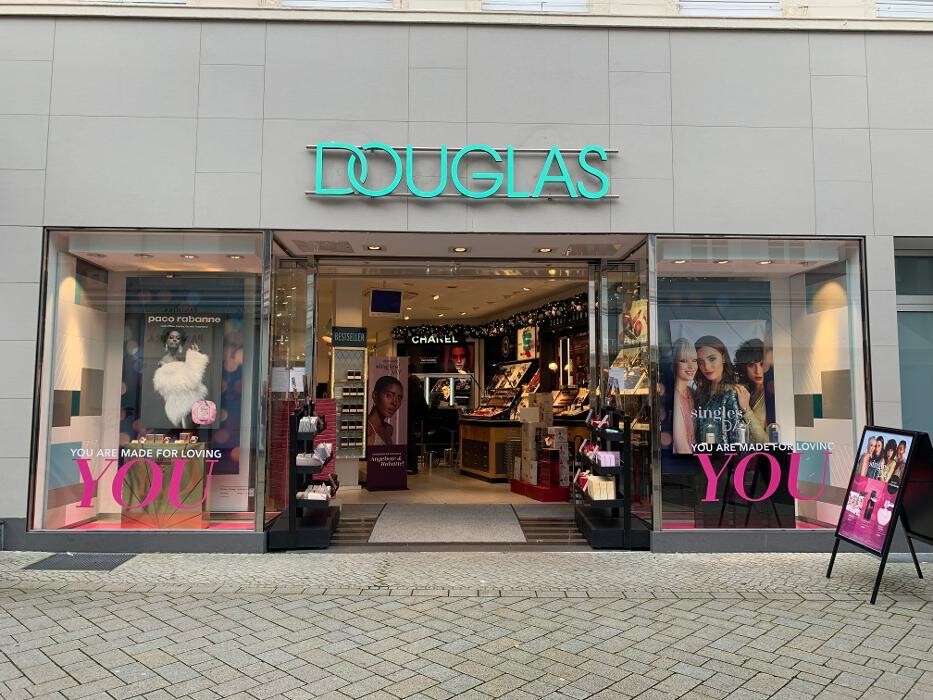 Bilder Douglas Oldenburg Lange Straße