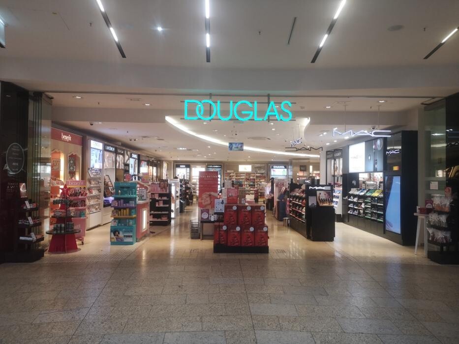 Bilder Douglas München PEP