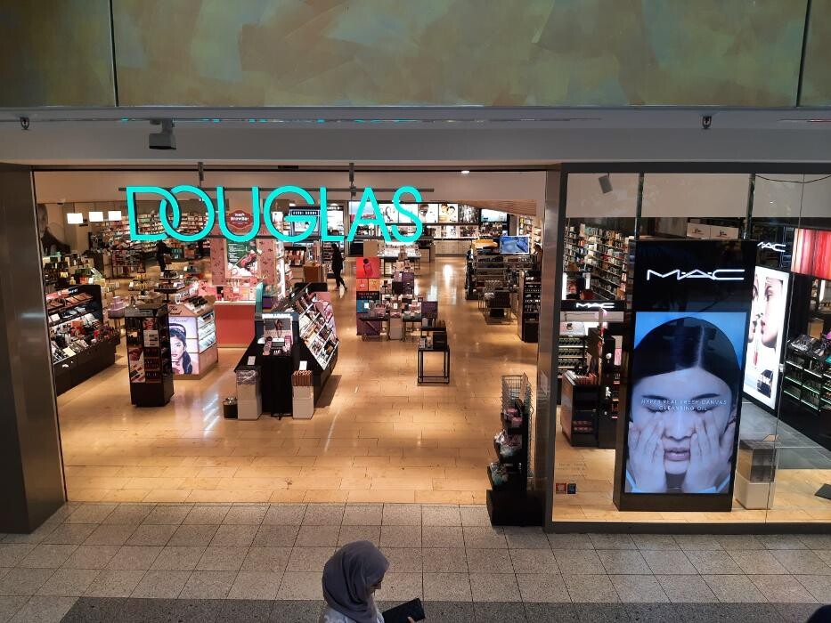 Bilder Douglas Regensburg Donau-Center