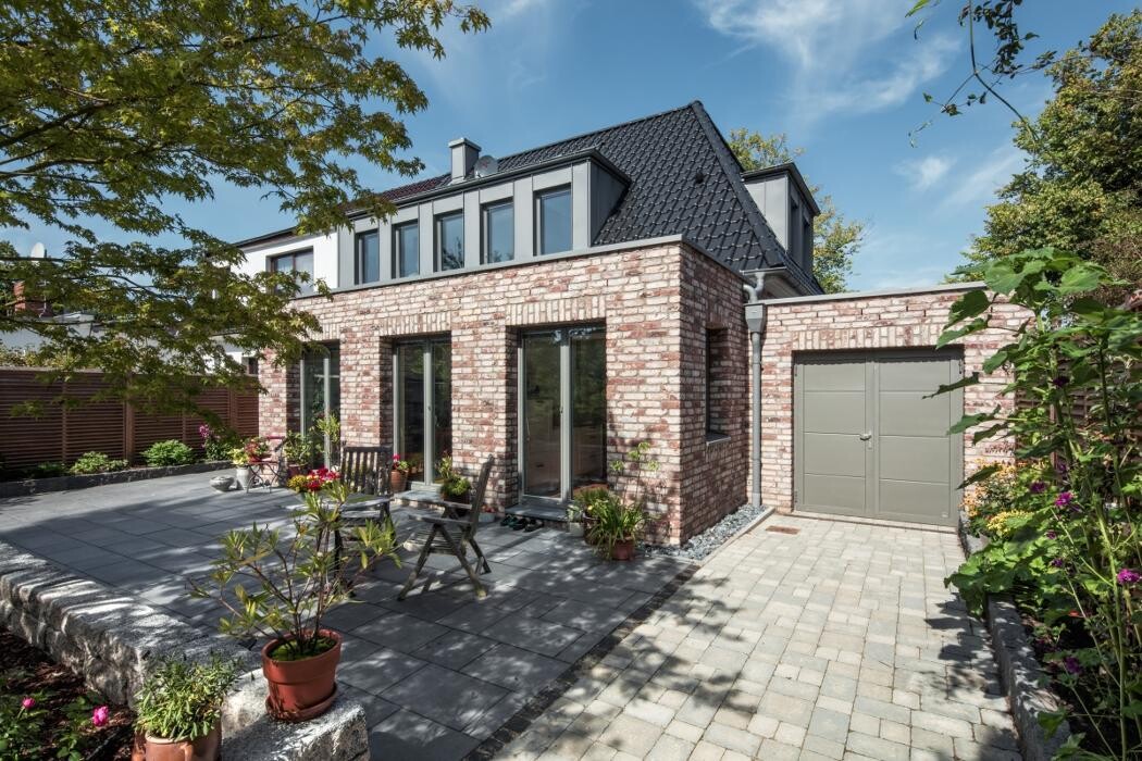 Bilder ROLAND UNTERBUSCH ARCHITEKT