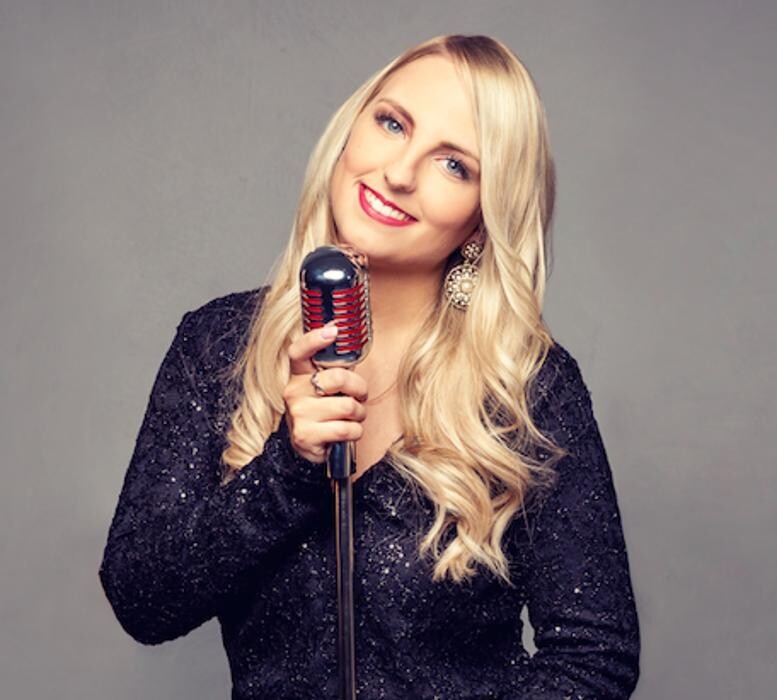 Bilder Hochzeitssängerin Michelle Kunstmann "stimmig"