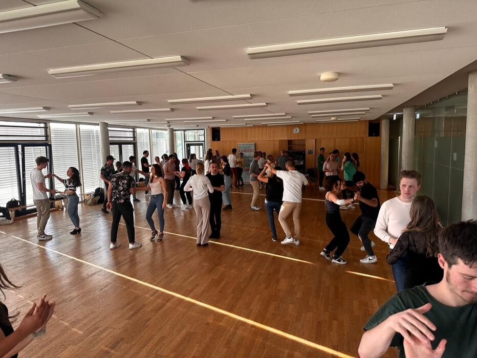 Bilder Salsa Tanzschule Bailamos Würzburg