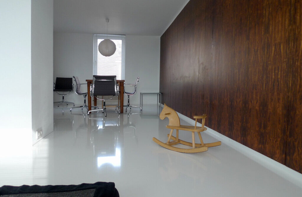 Bilder NeBau Strahl und Beschichtungstechnik