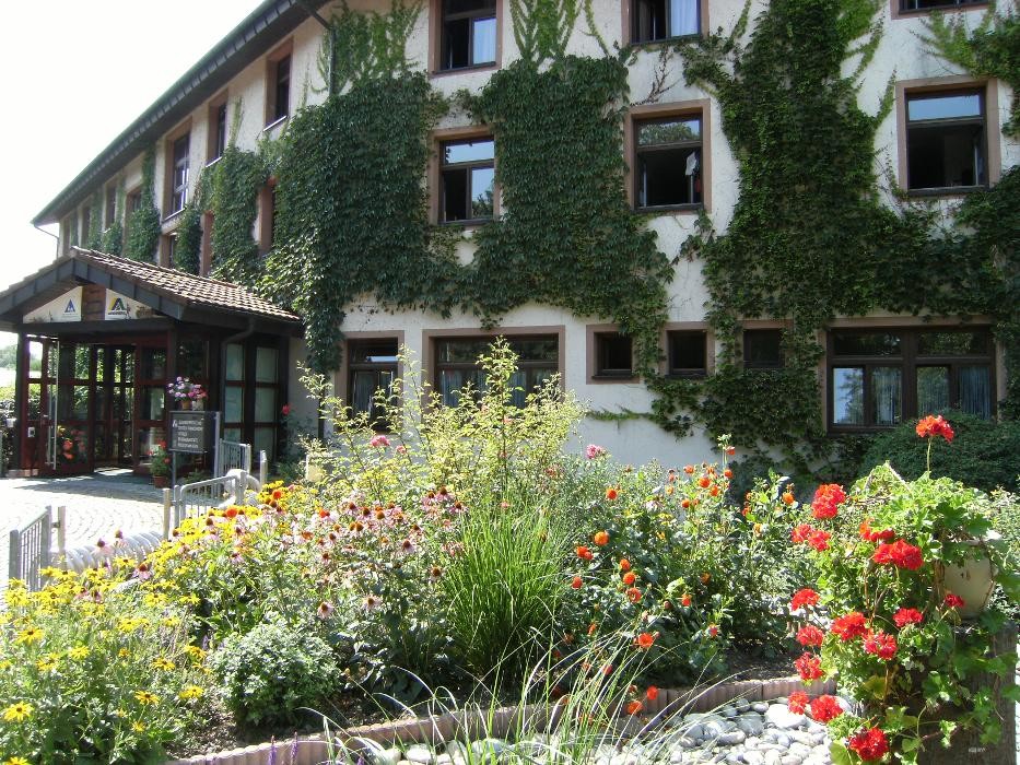 Bilder DJH Jugendherberge Breisach