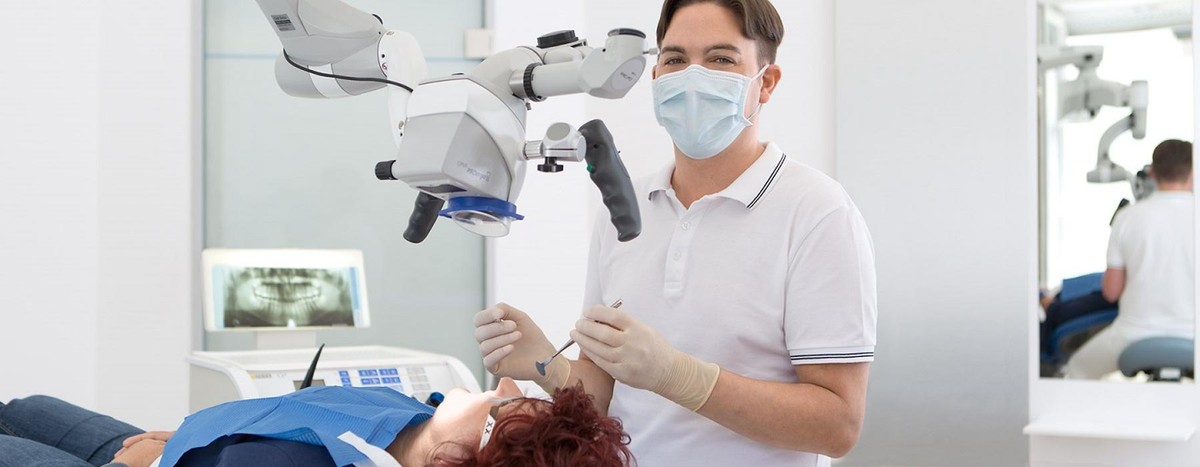 Bilder Reubel Zahnmedizin - Andreas Reubel