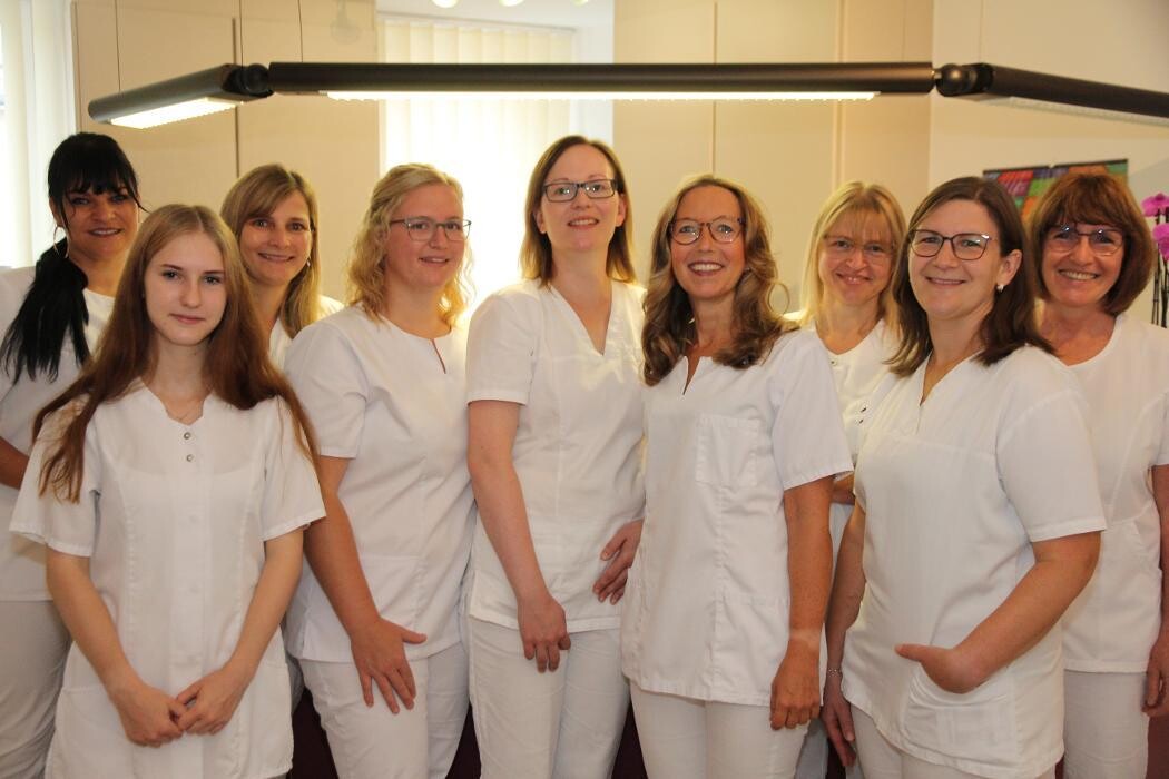 Bilder Zahnarztpraxis Dr. Stephanie Gehrlicher-Halach