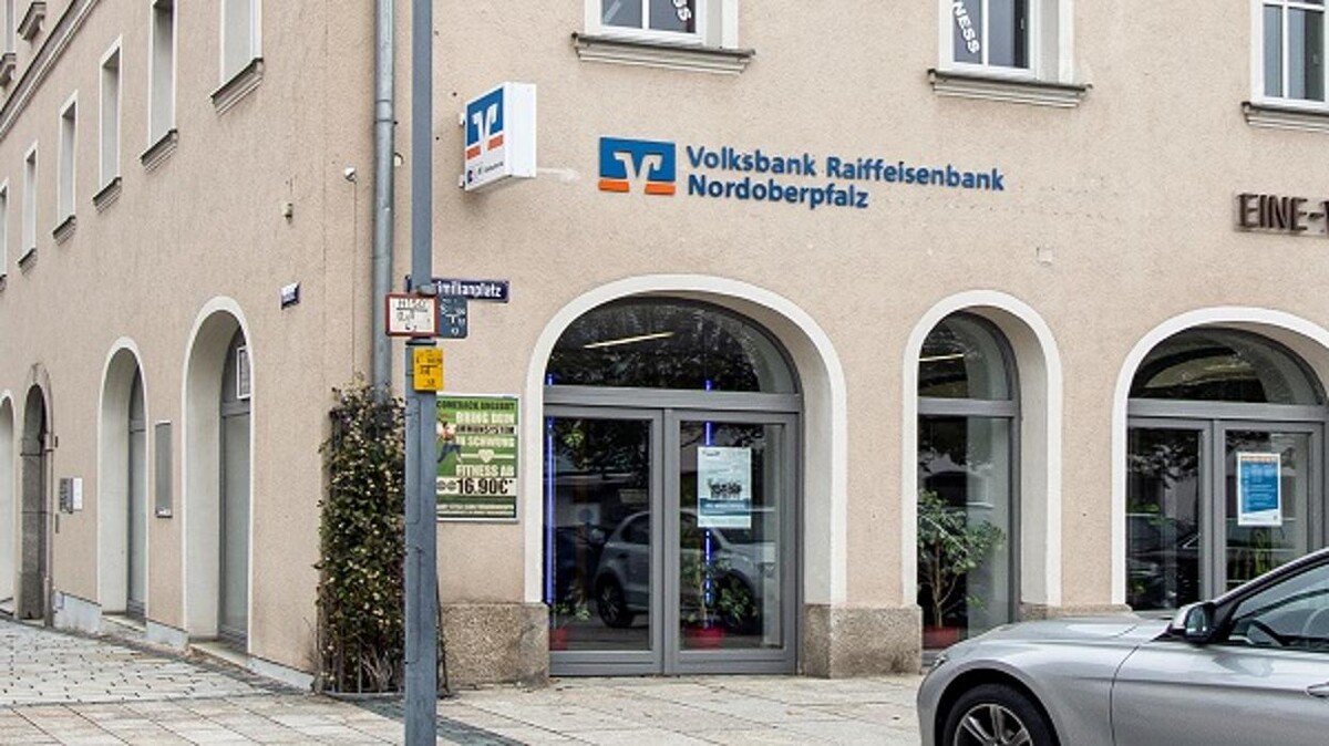 Bilder Volksbank Raiffeisenbank Nordoberpfalz eG SB-Stelle Tirschenreuth