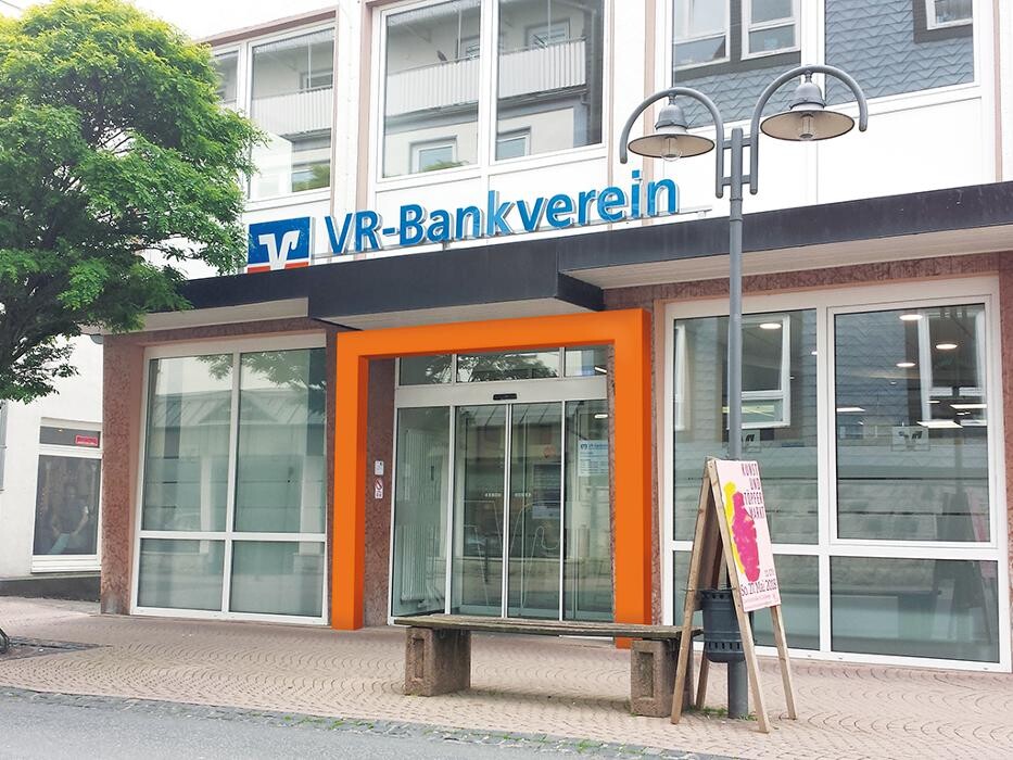 Bilder VR-Bankverein Bad Hersfeld-Rotenburg Zweigniederlassung der Volksbank Mittelhessen eG Filiale Sontra Marktplatz