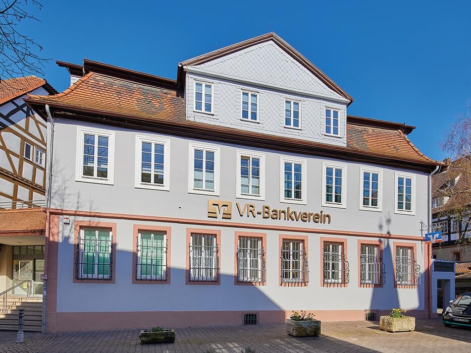Bilder VR-Bankverein Bad Hersfeld-Rotenburg Zweigniederlassung der Volksbank Mittelhessen eG Filiale Rotenburg Steinweg