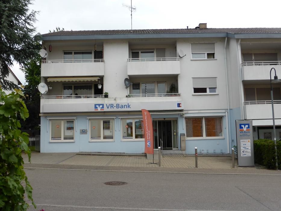 Bilder VR-Bank Ludwigsburg eG, SB-Filiale Oberriexingen