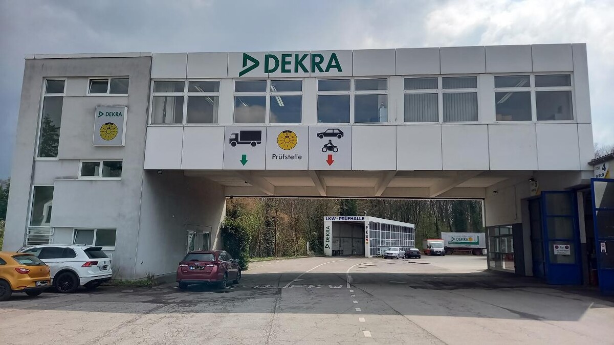 Bilder DEKRA Automobil GmbH Außenstelle Bergisch Gladbach