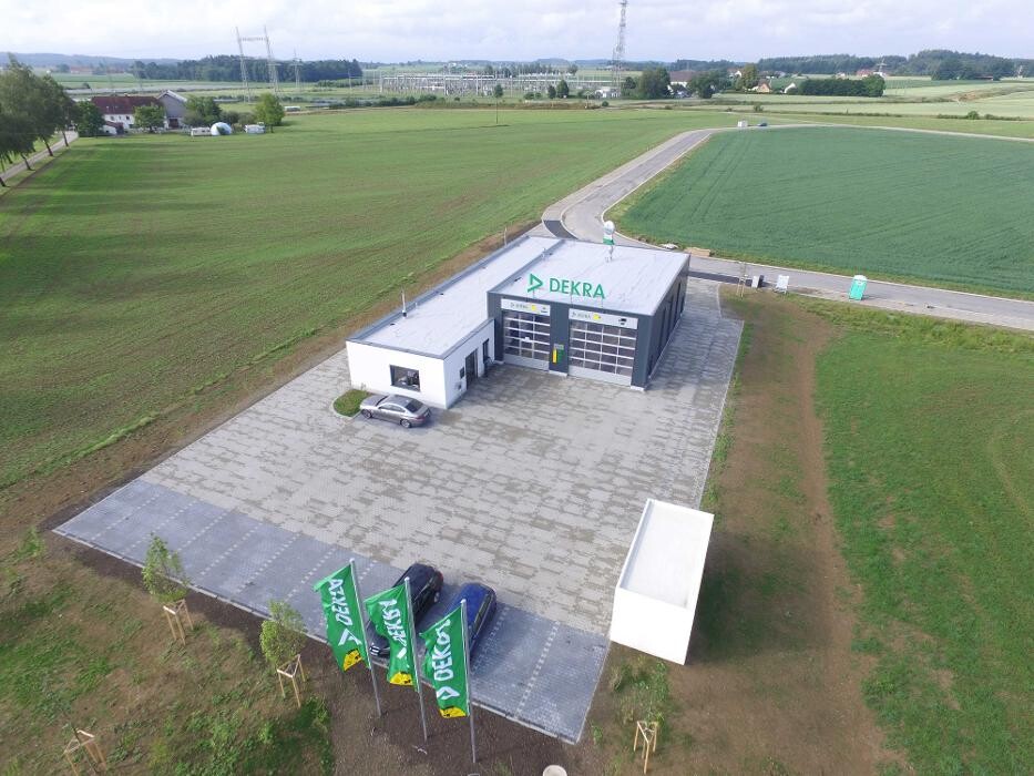 Bilder DEKRA Automobil GmbH Außenstelle Burgkirchen