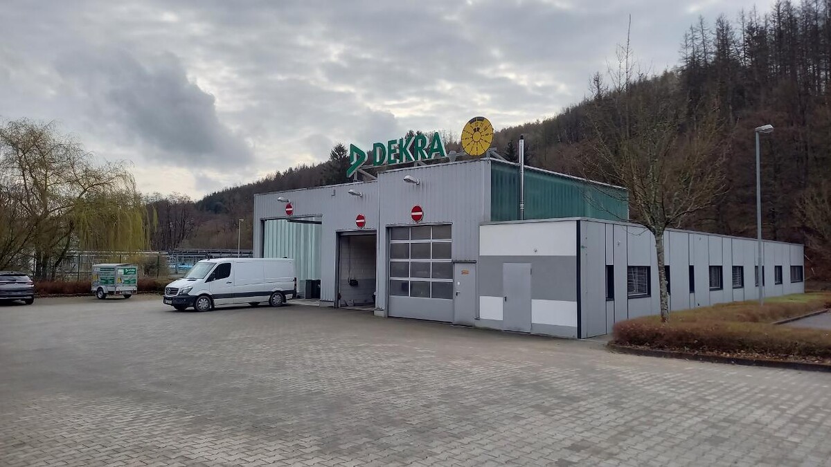 Bilder DEKRA Automobil GmbH Außenstelle Gummersbach