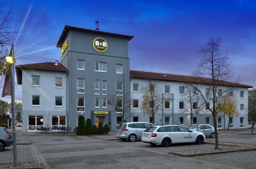 Bilder DEKRA Automobil GmbH Außenstelle Hannover-Lahe