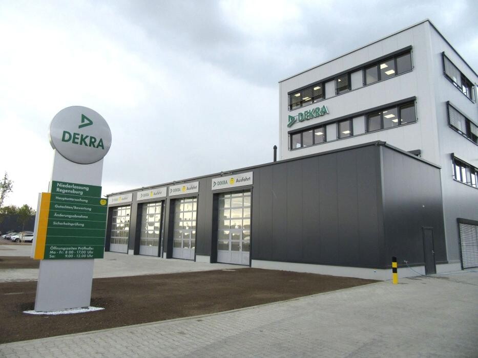 Bilder DEKRA Automobil GmbH Niederlassung Regensburg