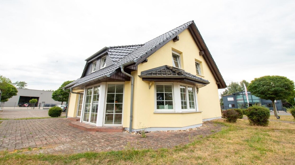 Bilder Heinz von Heiden-Musterhaus Bergkamen - Wir bauen Ihr Massivhaus.