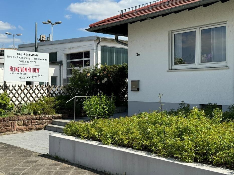 Bilder Heinz von Heiden-Stadtbüro Speyer - Wir bauen Ihr Massivhaus.