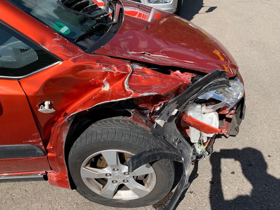 Bilder Kfz Gutachter & Sachverständiger | UNFALLGUTACHTER24 GmbH