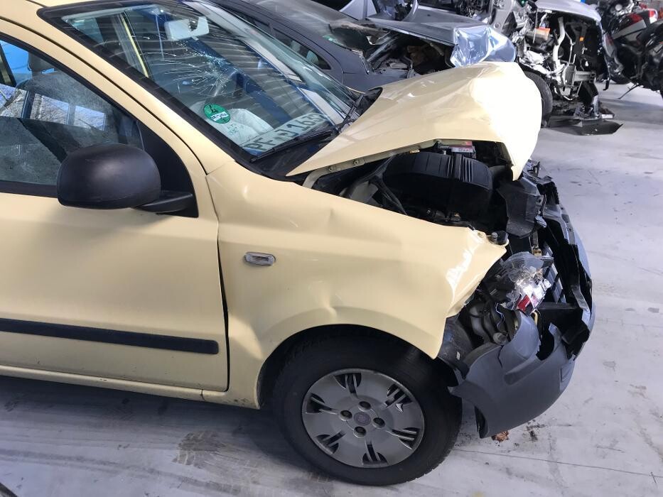 Bilder Kfz Gutachter & Sachverständiger | UNFALLGUTACHTER24 GmbH