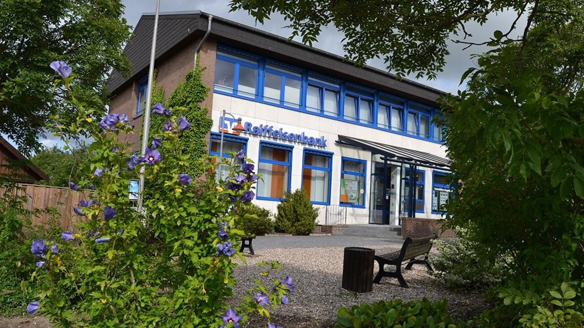 Vr Bank Westkuste Eg Filiale Albersdorf Bank U Sparkasse In