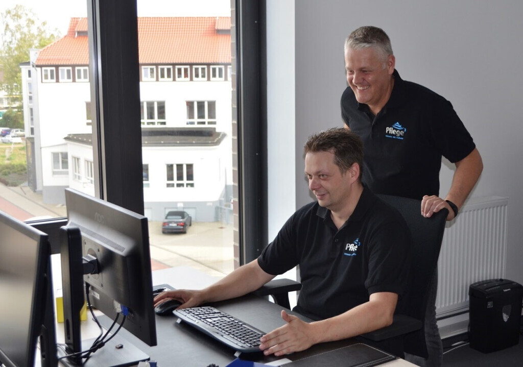 Bilder Pflege hoch 3 GmbH