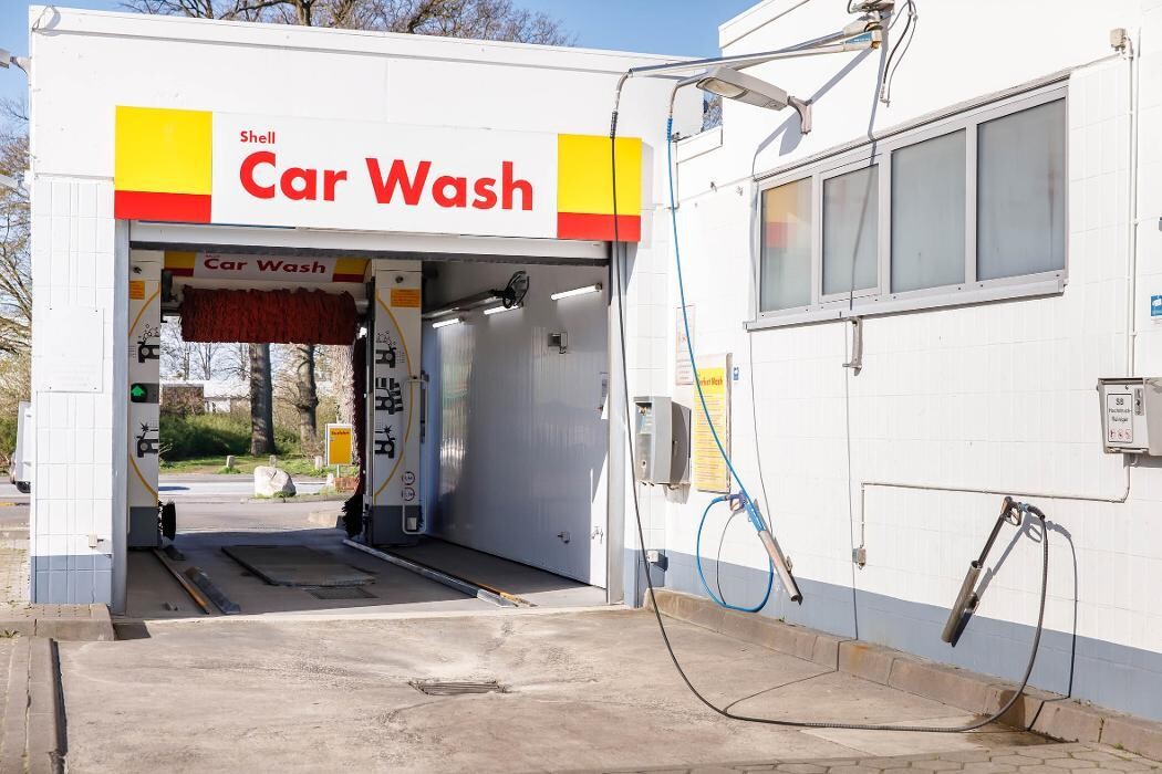 Bilder Shell Recharge Charging Station