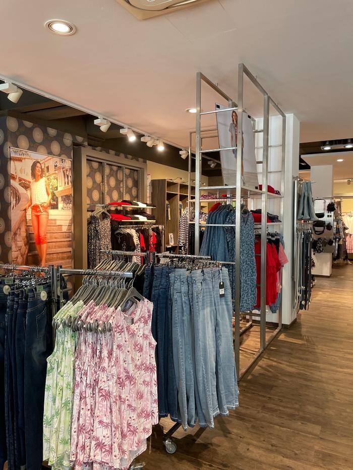 Bilder JEANS FRITZ