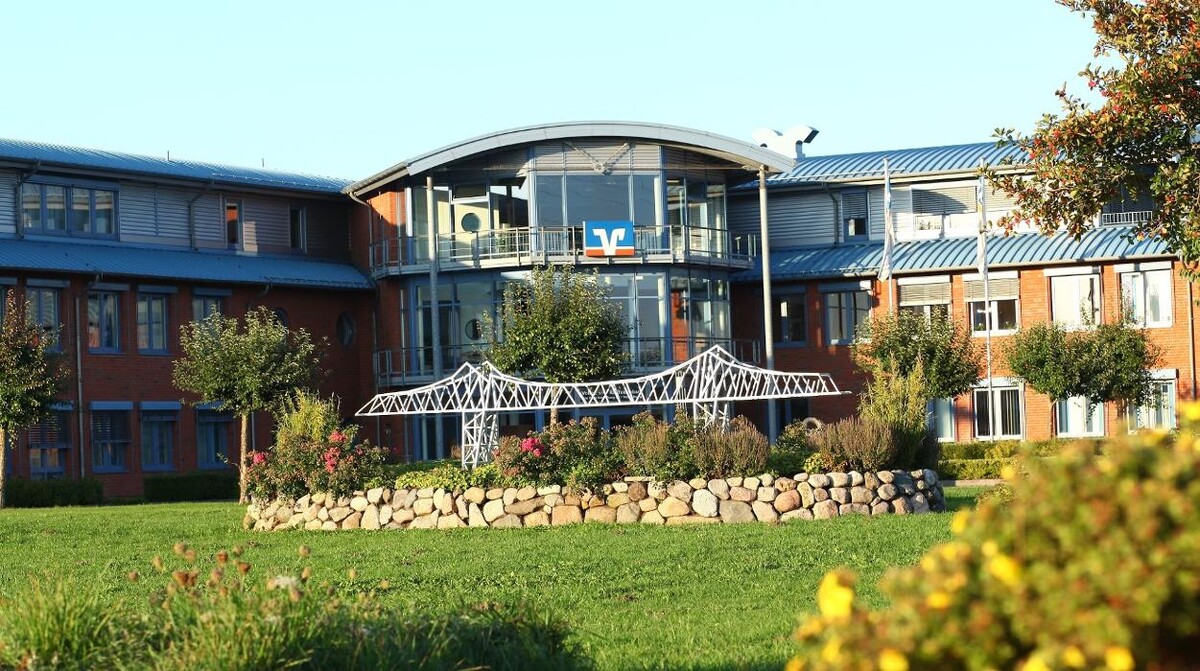 Bilder Verwaltungssitz Osterrönfeld, VR Bank Schleswig-Holstein Mitte eG, Niederlassung VR Bank Schleswig-Mittelholstein