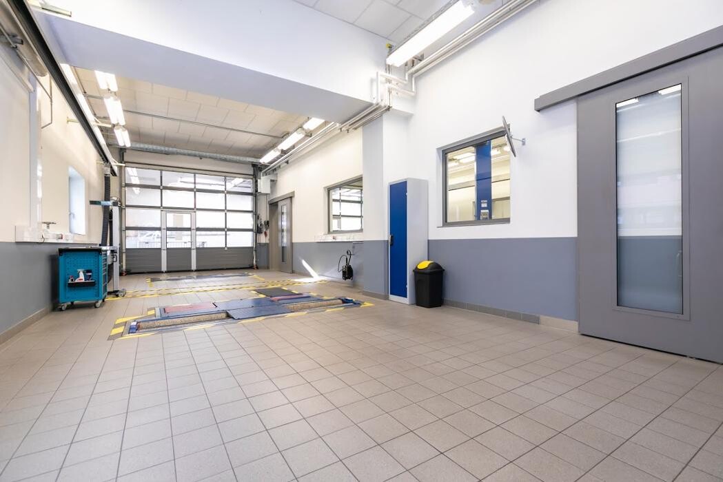 Bilder ADAC Prüfzentrum Hamburg