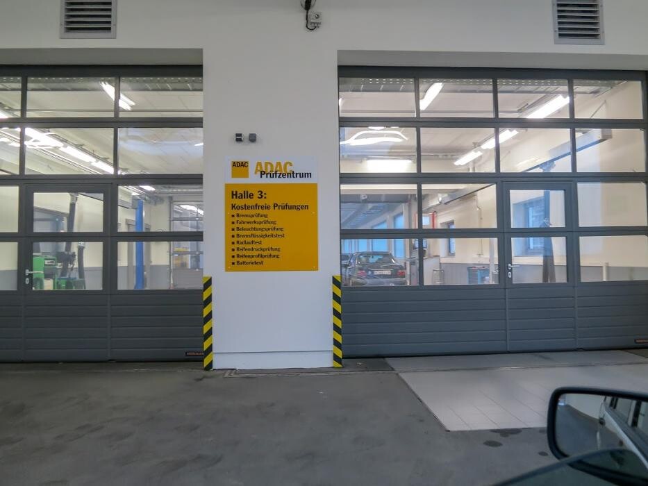 Bilder ADAC Prüfzentrum Hamburg