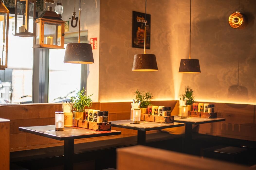 Bilder PETER PANE Burgergrill & Bar