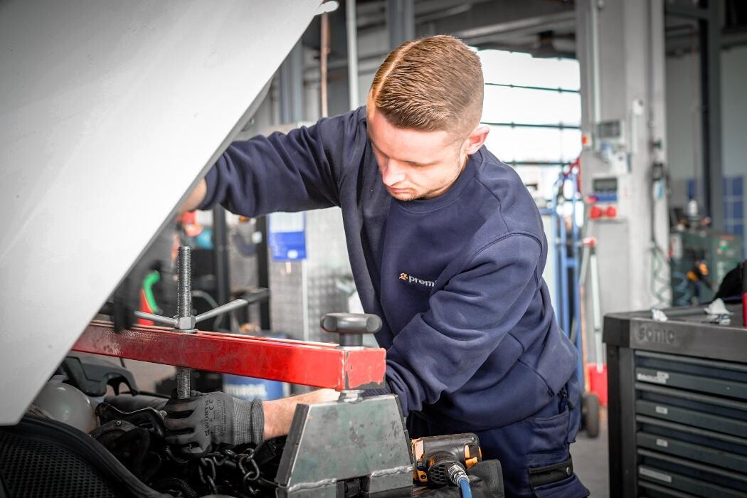 Bilder Premio Reifen + Autoservice Jendrossek Autoteile GmbH