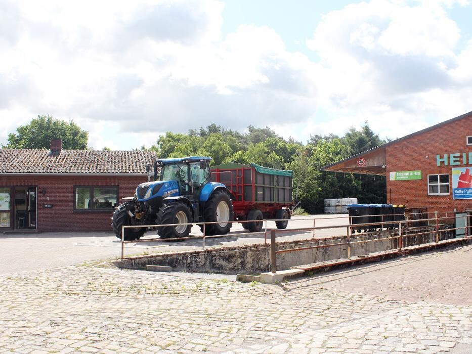 Bilder Heidesand Raiffeisen-Warengenossenschaft eG - Westerwalsede