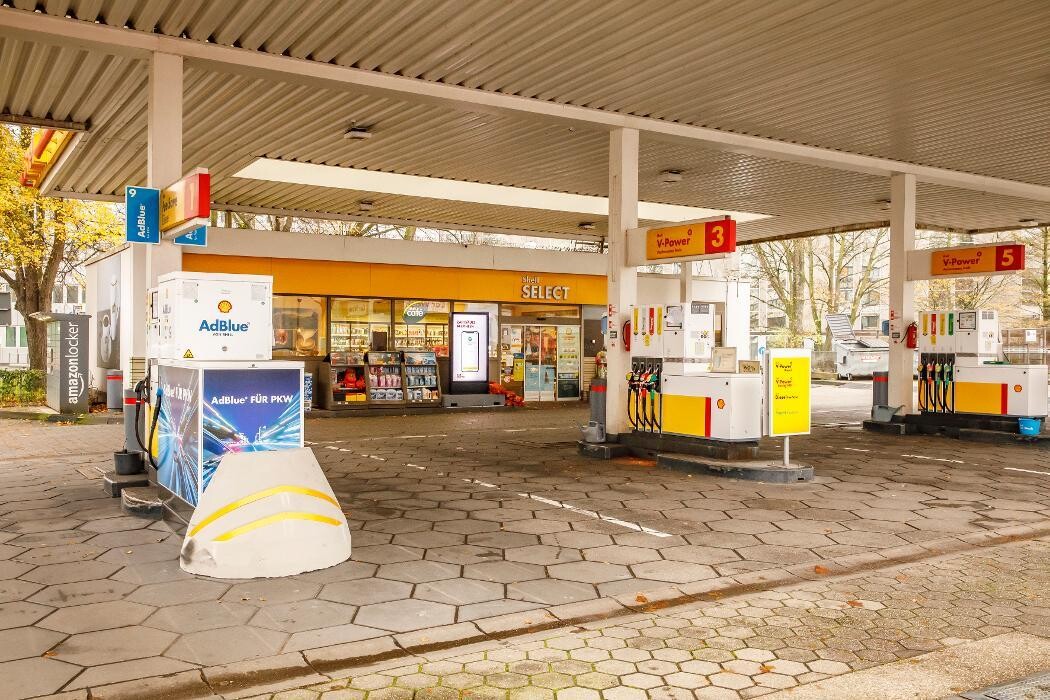 Bilder Shell Recharge Charging Station